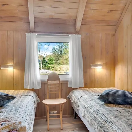 Fredsine - 900m From The Sea By Interhome *