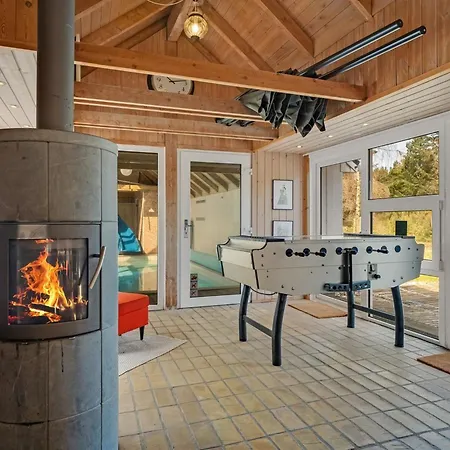 Fredsine - 900m From The Sea By Interhome *